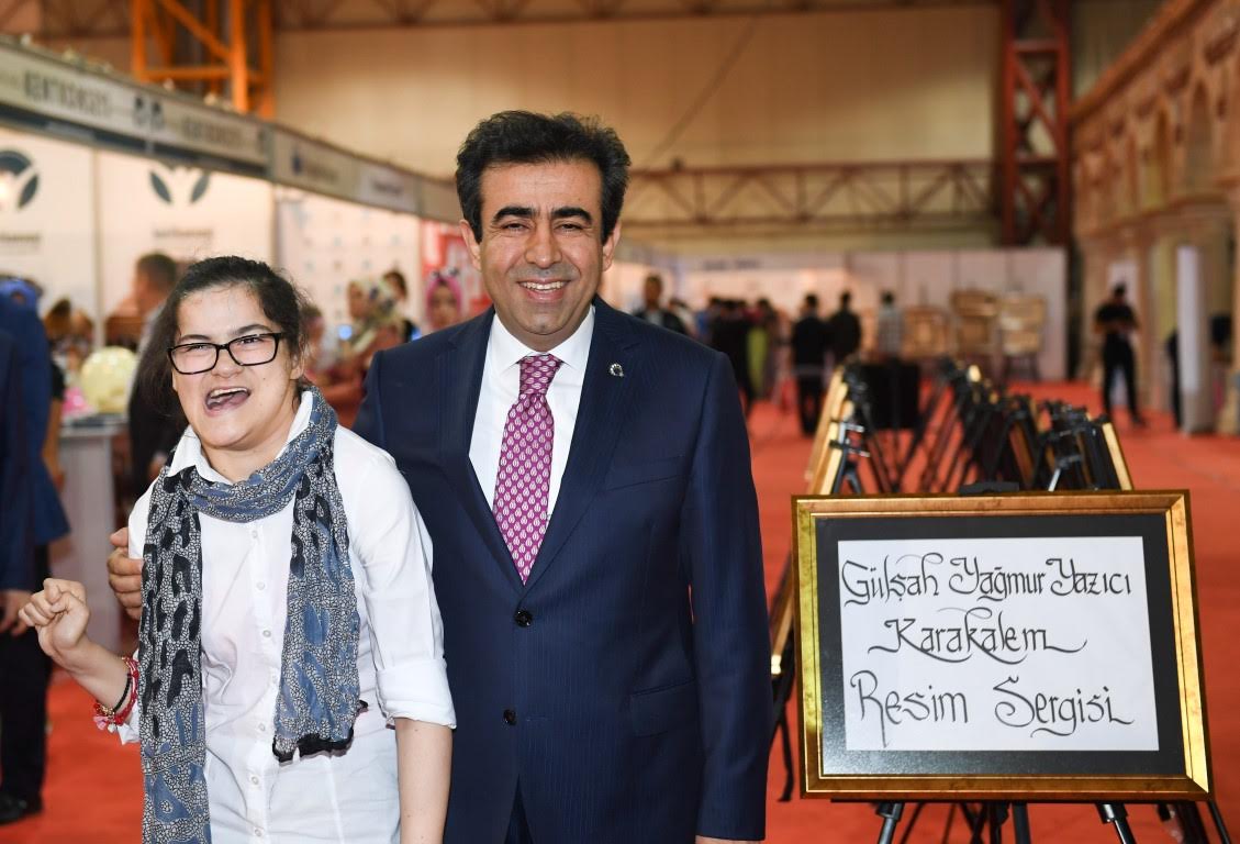 Vali Güzeloğlu; Kitap: Tükenmeyen Bir Derya, Kaynak Ve Zenginliktir