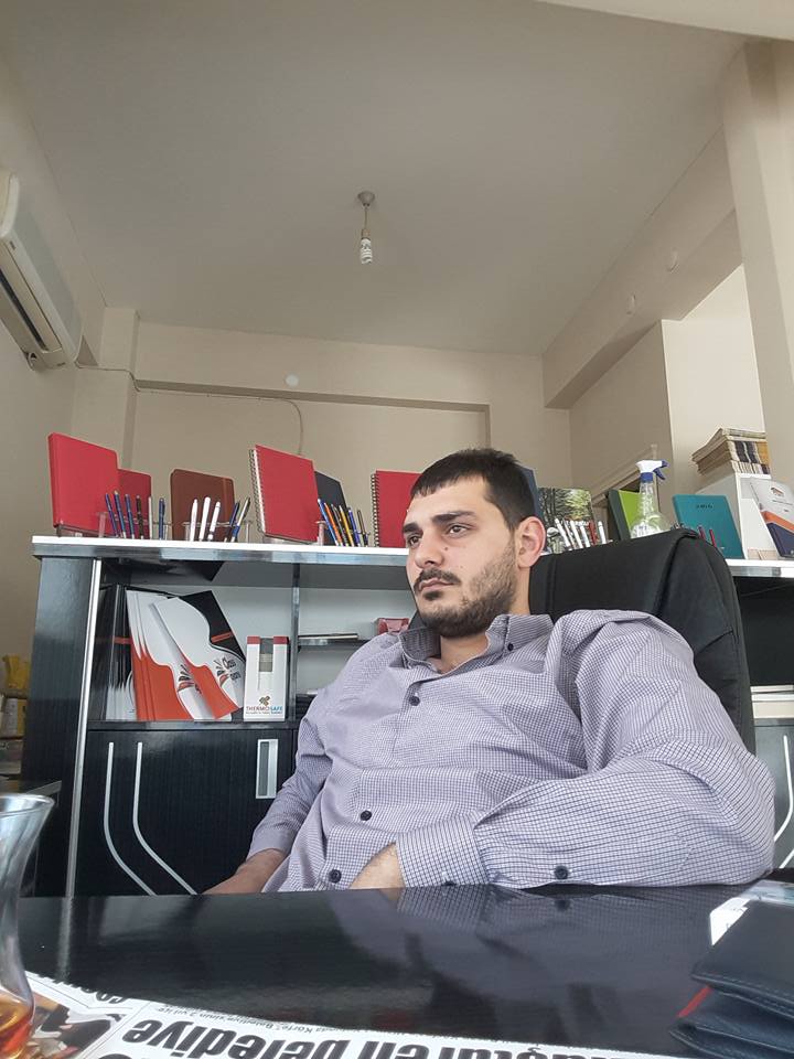 Körfez Olay Gazetesi Genel Yayın Yönetmeni Bombayı Patlattı