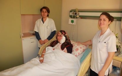 İzmit Seka Devlet Hastanesi’nde ‘Tükürük Bezi Tümörü Ameliyatları Yapılıyor