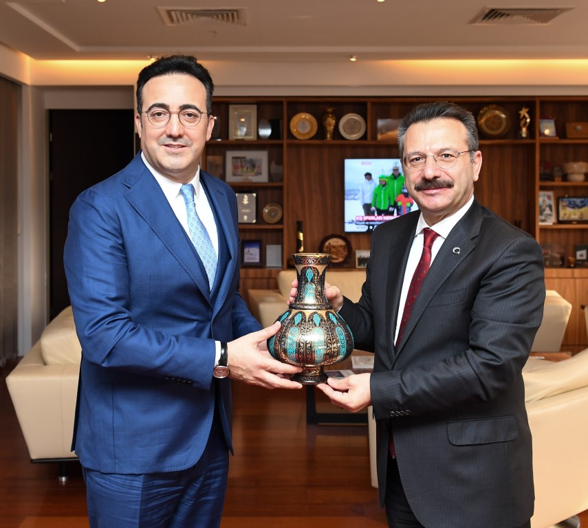 Vali Aksoy, THY Başkanı İlker Aycı’ya Ziyarette Bulundu