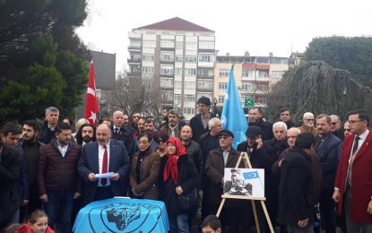 Türk Ocakları Doğu Türkistan’da ki Kardeşlerini Unutmadı; Al bayraktan Gök bayrağa selam olsun