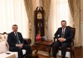 Belediye Başkanı Tahir Büyükakın, İlk Ziyaretini Vali Hüseyin Aksoy’a Yaptı