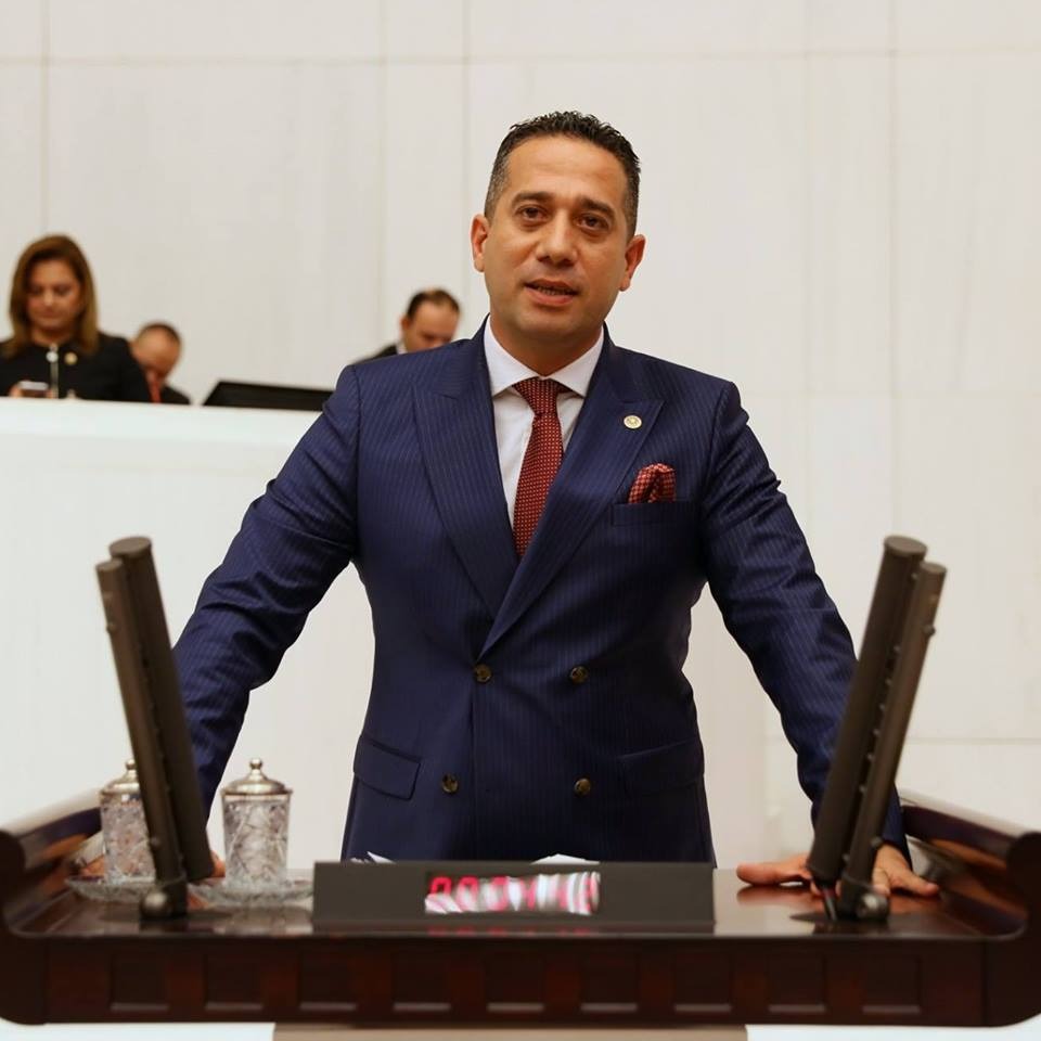 CHP’Lİ BAŞARIR: ” AKP MERSİN İL BAŞKANI SİYASİ GÜCÜNÜ KULLANARAK MI KAÇAK LEKTRİK KULLANDI?”