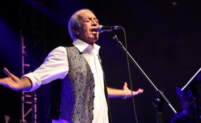 Altın Safran Festivali’nde Edip Akbayram rüzgarı esti