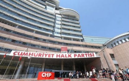 CHP, 40 il başkanını görevden alacak