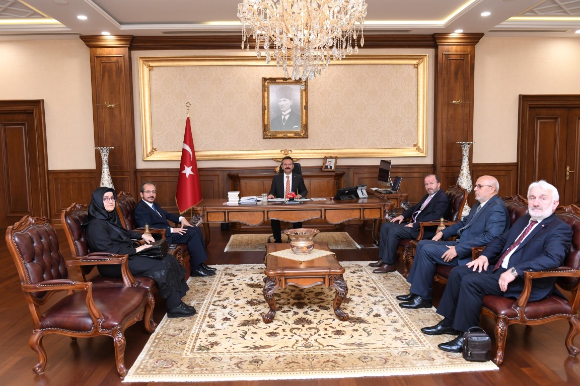 Kocaeli İl Müftüsü Sinan Cihan Vali Aksoy’u Ziyaret Etti