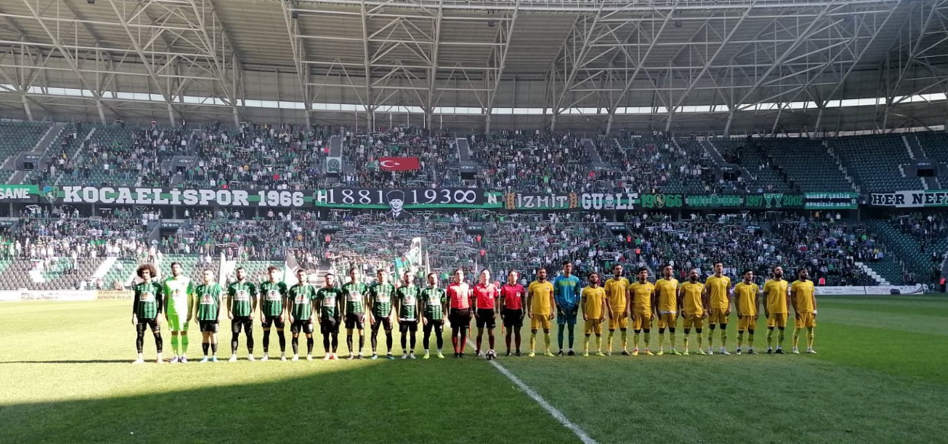 Vali Aksoy, Kocaelispor – Fatsa Belediyespor Arasında Gerçekleşen TFF 3. Lig 2. Grup 12. Hafta Karşılaşmasını İzledi