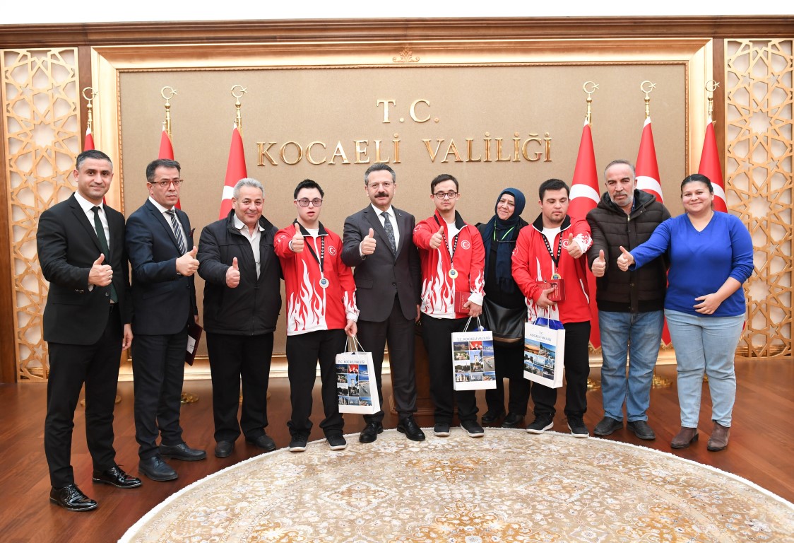 Down Sendrom Judo Dünya Şampiyonu Sporcular Vali Aksoy’u Ziyaret Etti