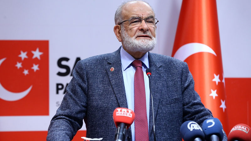 Karamollaoğlu’ndan Fuat Oktay’a sonunu düşünen kahraman olamaz tepkisi