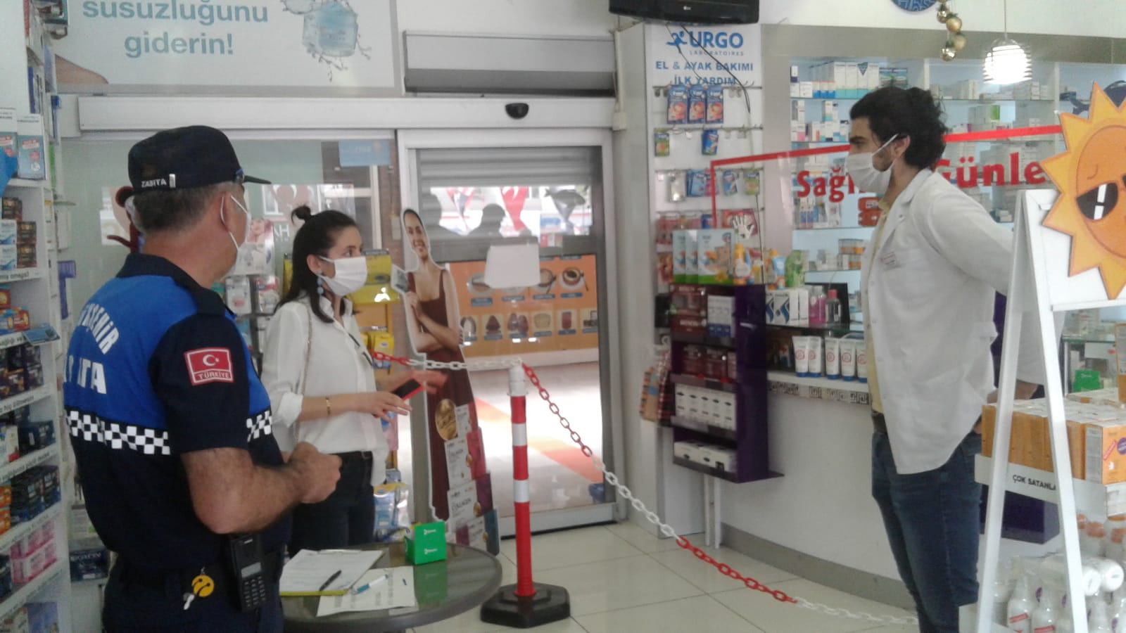 Büyükşehir’den sosyal mesafe ve maske fiyatı denetimi