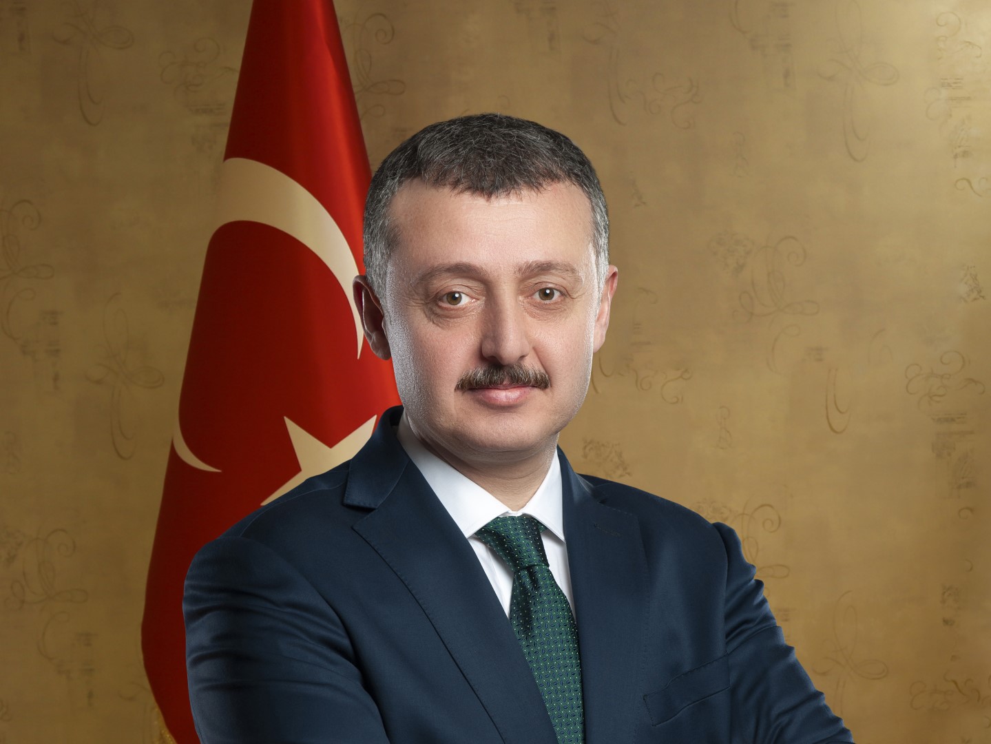 Büyükşehir’den İzmir deprem bölgesine yardım