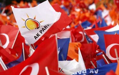 Murat Muratoğlu: AK Partiyi iktidardan indirecek tek kişi Albayrak