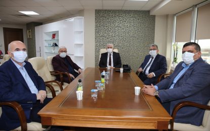 Büyükşehir Koordinatörleri Balamir Gündoğdu başkanlığında toplandı