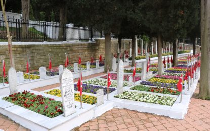 Kocaeli Büyükşehir Belediyesi, İzmit Bağçeşme Namazgah Şehitliği’nde bakım ve onarım çalışmalarına başladı