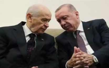 AKP ve MHP başörtüsü teklifini erteledi: ‘Teklifin aciliyeti yok’