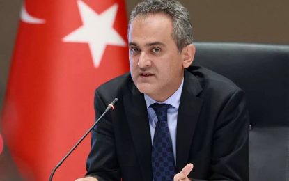 Bakan Mahmut Özer MEB öğretmen ataması iddiasını yalanladı