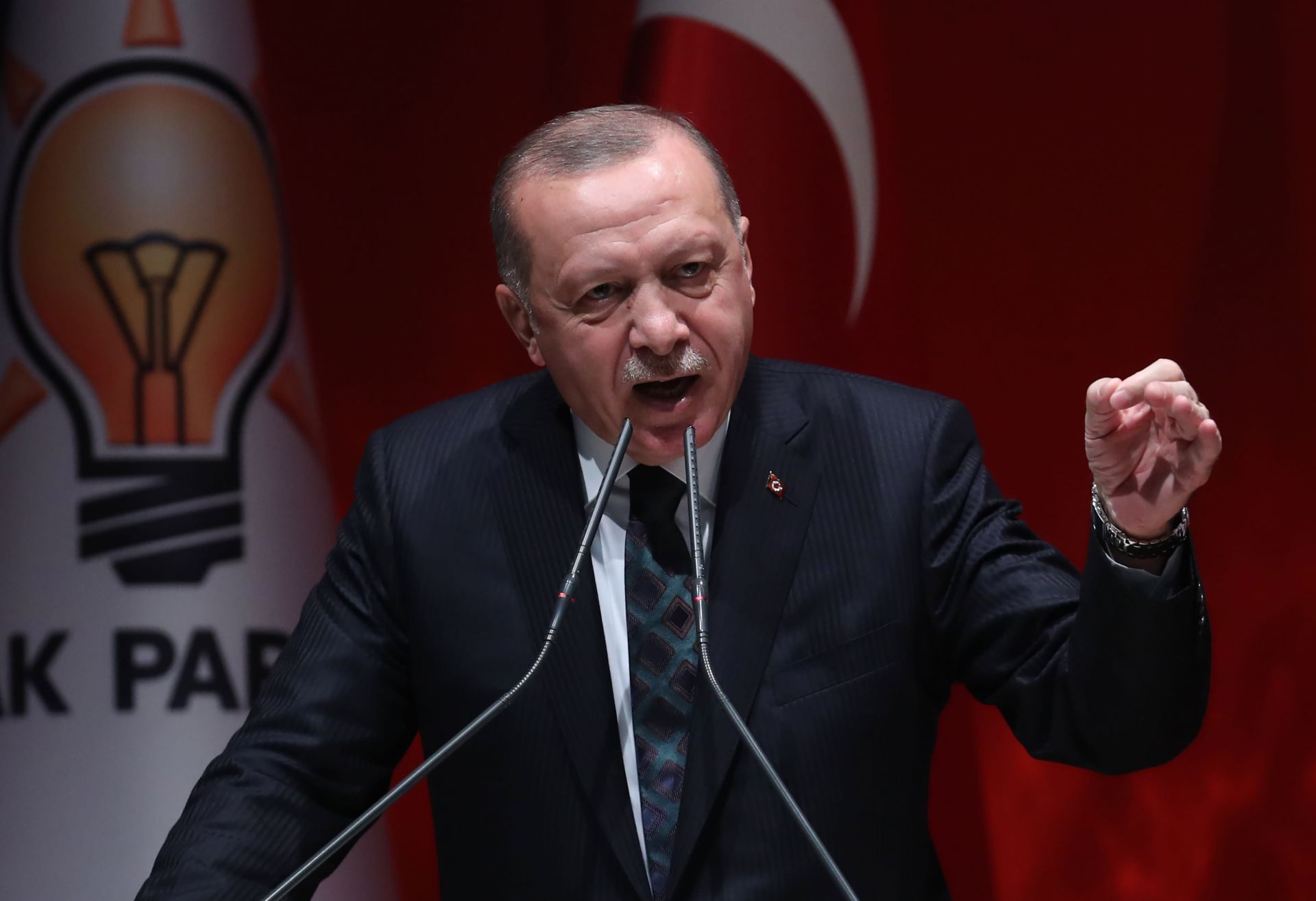 Erdoğan’dan ümitsiz AKP’lilere azar: Bu ne korkaklık
