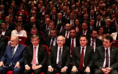 Kılıçdaroğlu İzmir’de konuştu: Eğitimde 4 ayaklı sistemi anlattı