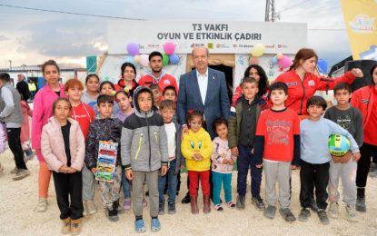 KKTC Cumhurbaşkanı Ersin Tatar’dan Büyükşehir’in çadır kentine ziyaret