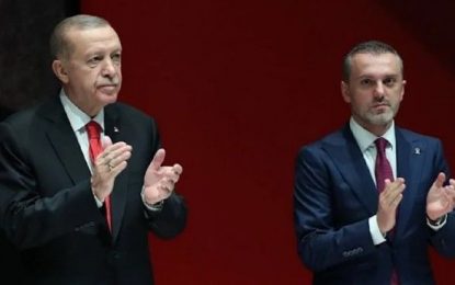 AKP’de 11’inci kat krizi! 34 başkanı istifa ettirdi