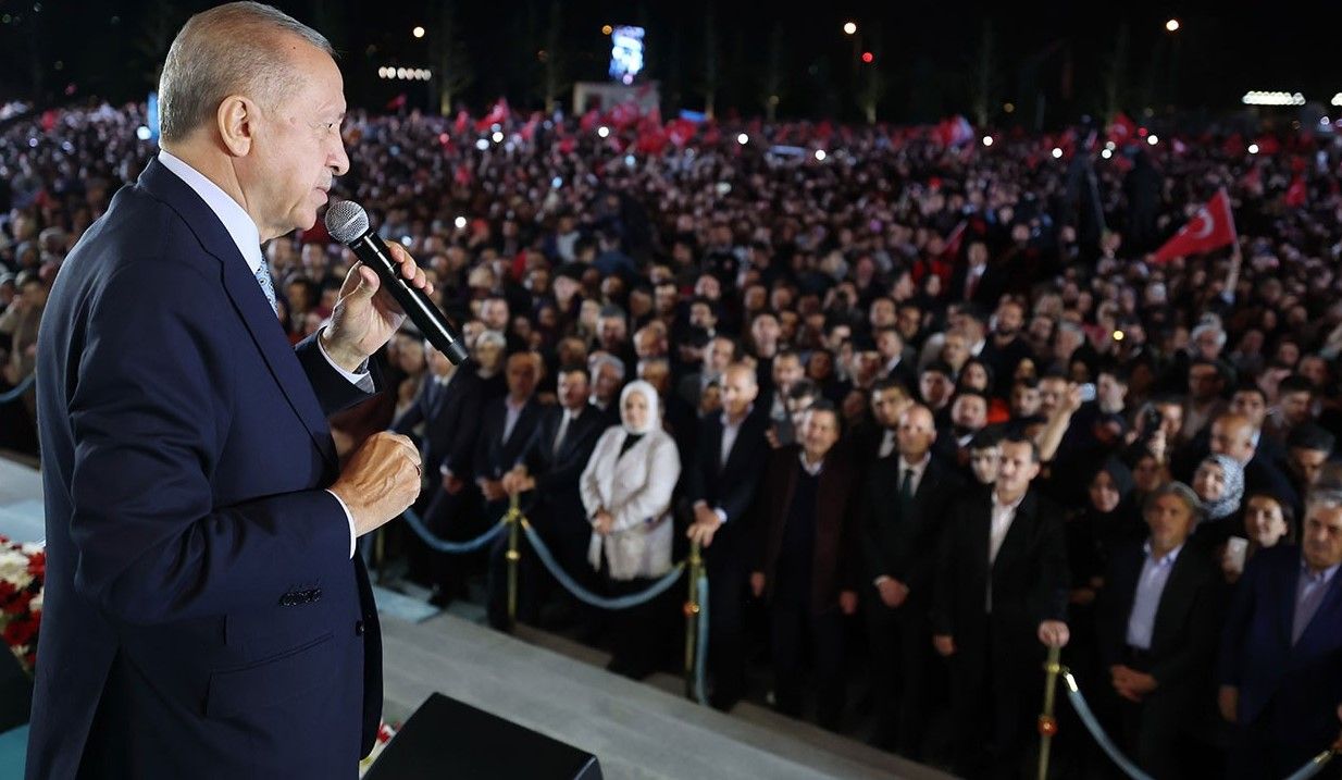 Erdoğan’ın balkon konuşmasına ayar verildi! İşte çıkartılan sözler