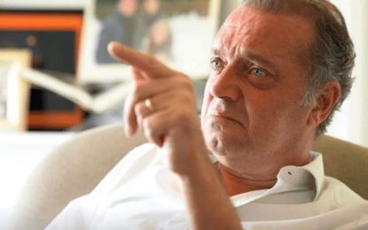 Cem Uzan, ”Erdoğan’a destek olunmalı” diyerek siyaseti bıraktı