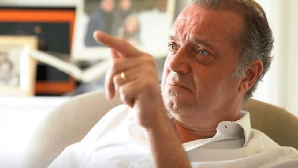 Cem Uzan, ”Erdoğan’a destek olunmalı” diyerek siyaseti bıraktı