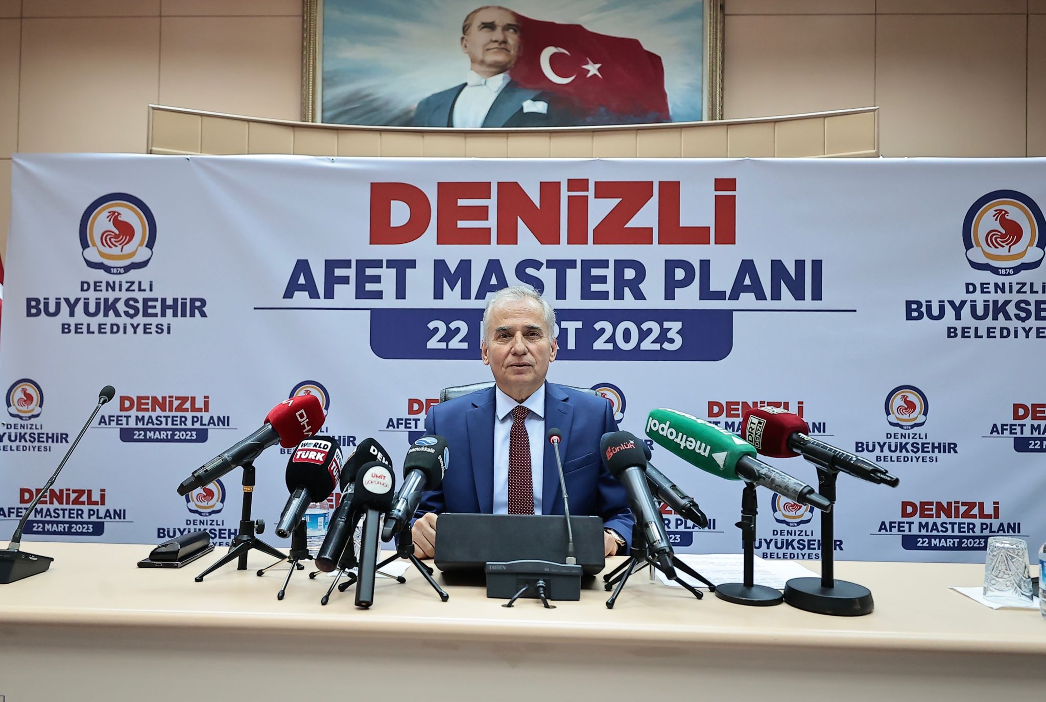 Türkiye’nin ilk Afet Master Planında gerim sayım başladı / Büyükşehir Afet Master Planı ile Türkiye’ye örnek olacak – Başkan Zolan: “Birinci önceliğimiz afetlere dayanıklı, dirençli şehir”