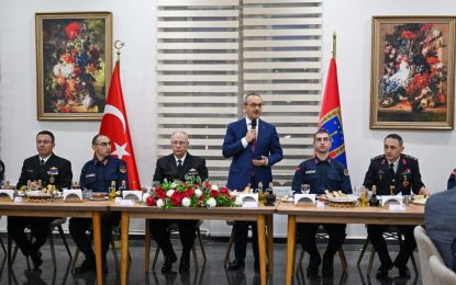 Vali Yavuz, Jandarma Komutanlığının İftar Programına Katıldı