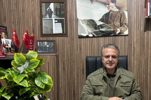 Alpay: Asgari ücretli maaşını hiç harcamadan biriktirse 16 yılda ev alabiliyor