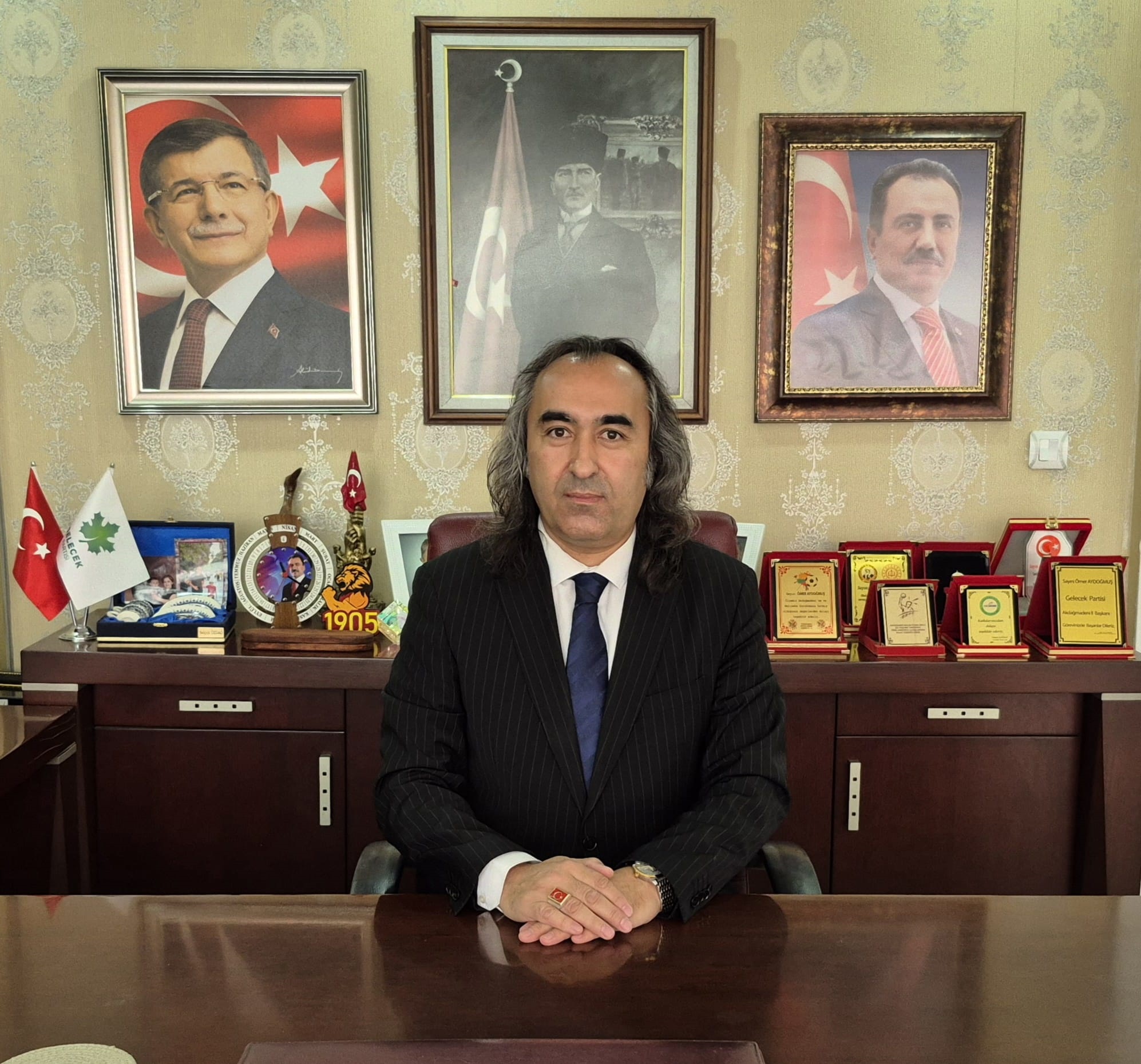 GELECEK PARTİSİ YOZGAT İL BAŞKANI ÖMER AYDOĞMUŞ: “HAKAN KARAKOÇ’UN KAYBI TÜM ŞEHRİMİZİN BÜYÜK ACIKAYNAĞIDIR”