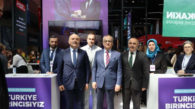 7 bin 931 personele 100'ü aşkın eğitim (3)