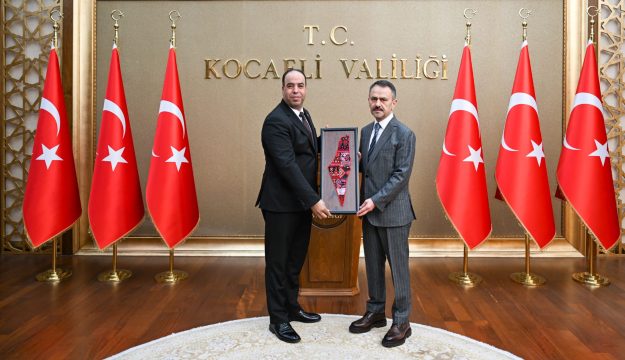 Filistin Devleti İstanbul Başkonsolosu Moath Alatshan, Vali İlhami Aktaş’ı Ziyaret Etti