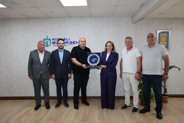 Gürcistan Kutaisi heyetinden Büyükşehir’e ziyaret (2)