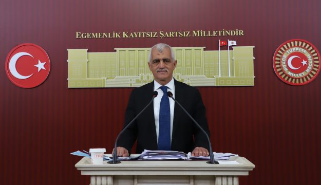 Gergerlioğlu, “Bağımsız habercilik yapan T24 haksız yere kapatılıyor ama milyarları götüren Fatma Betül Sayan Kaya’ya kimse dokunmuyor!”